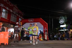 BIB: 4555
                            <button type="button" onclick="openModal(26265313)" class="btn btn-primary btn-sm float-right btn-popup" data-toggle="modal" data-target=".modal-high-quality">
                        <i class="fas fa-shopping-cart"></i> Add to Cart
                    </button>
                                            <button type="button" onclick="isThisMe(26265313, true)" class="btn btn-success btn-sm float-right btn-popup btn-isme hidden" data-toggle="tooltip" data-placement="bottom" title="นี่คือรูปของคุณใช่ไหม คลิกที่นี่เพื่อเอาเข้าอัลบั้ม">
                        <i class="fas fa-plus"></i> Add to album
                    </button>
                    <button type="button" onclick="isThisMe(26265313, false)" class="btn btn-warning btn-sm float-right btn-popup btn-isnotme hidden">
                        <i class="fas fa-ban"></i> Remove from album
                    </button>